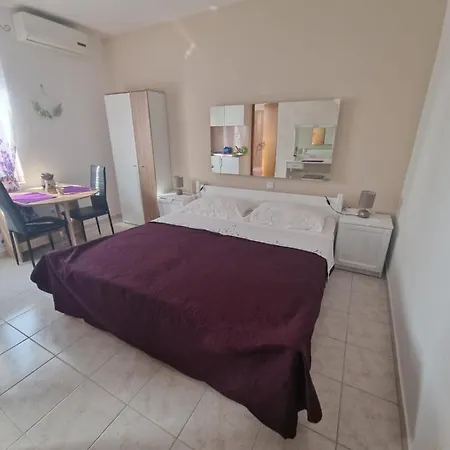 Apartamento Sandi *