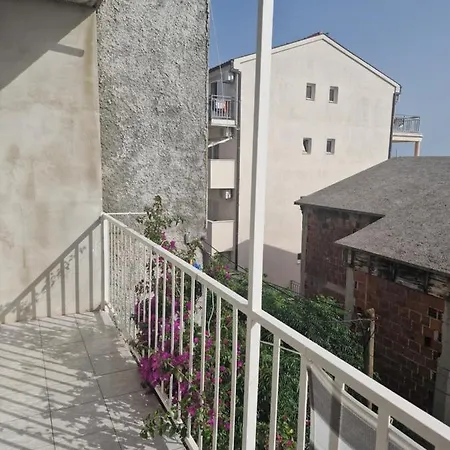 Sandi Apartamento
