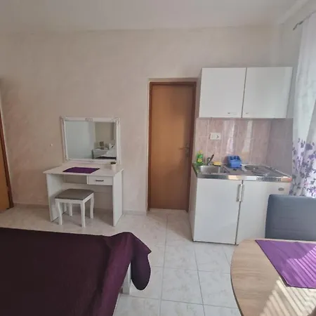 Sandi Apartamento